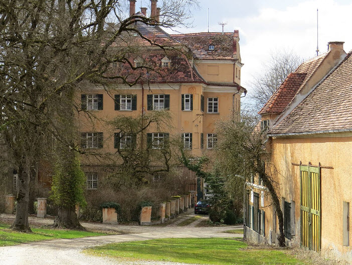 Gutsverwaltung Burtenbach, Germany